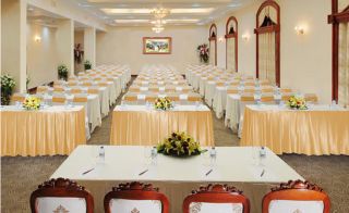 wedding venues in ho chi minh Hotel Continental Saigon